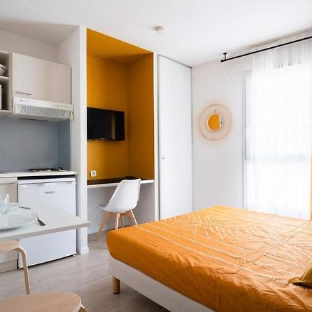 Joli Studio, Clim Proche Gare Et Centre Ville Lourdes Luaran gambar